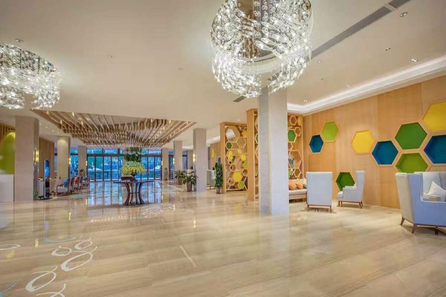 Roeasy Hospitality Hotel Sanya Buitenkant foto