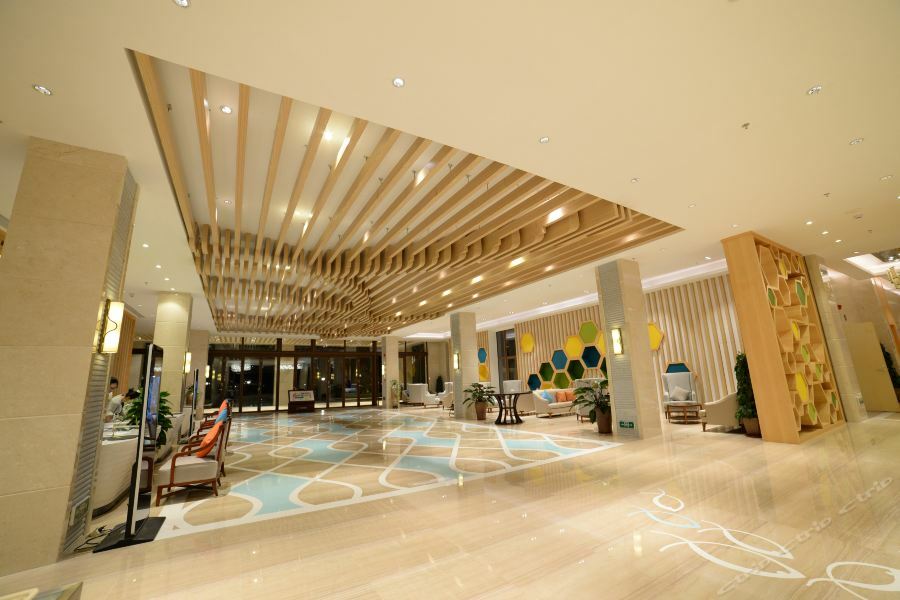 Roeasy Hospitality Hotel Sanya Buitenkant foto