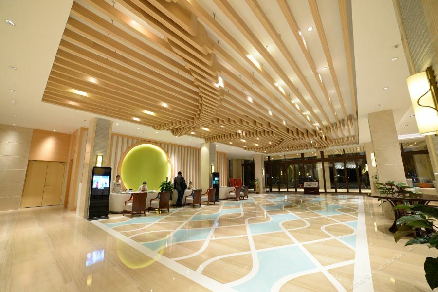 Roeasy Hospitality Hotel Sanya Buitenkant foto
